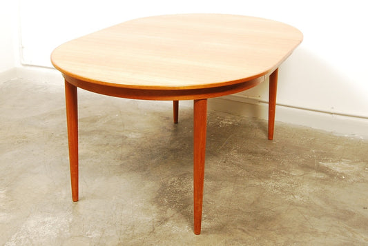 Dining table by Johannes Andersen