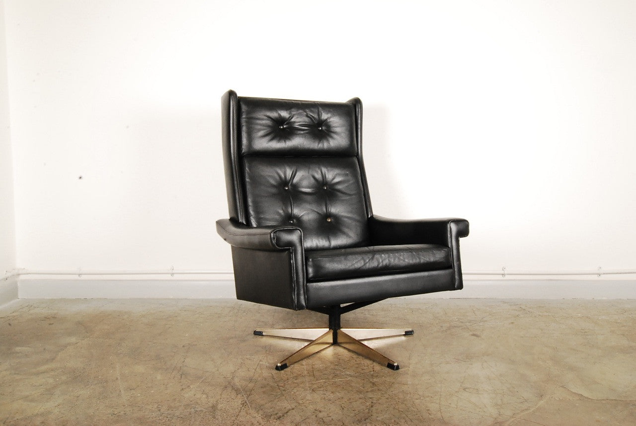 High back leather lounger