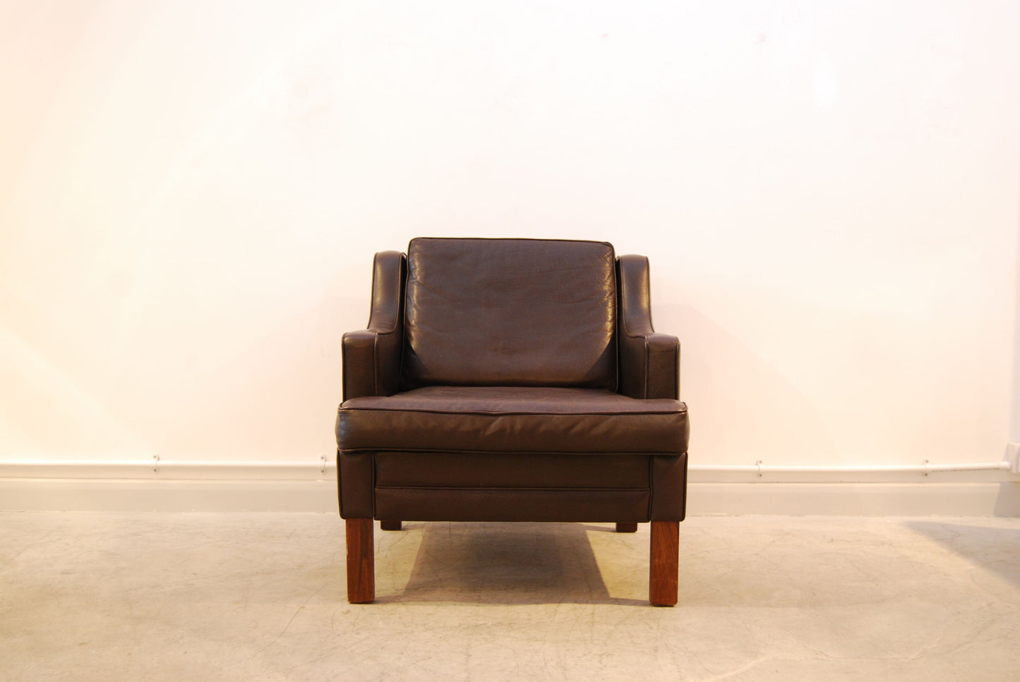 Leather club chair