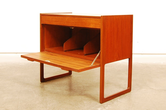 On sale: Teak cabinet by Hvidt & Molgaard-Nielsen