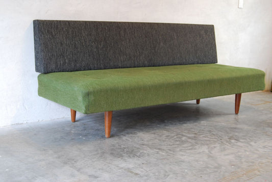 Daybed no. 2