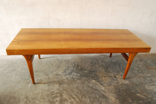 Rosewood coffee table by Johannes Andersen