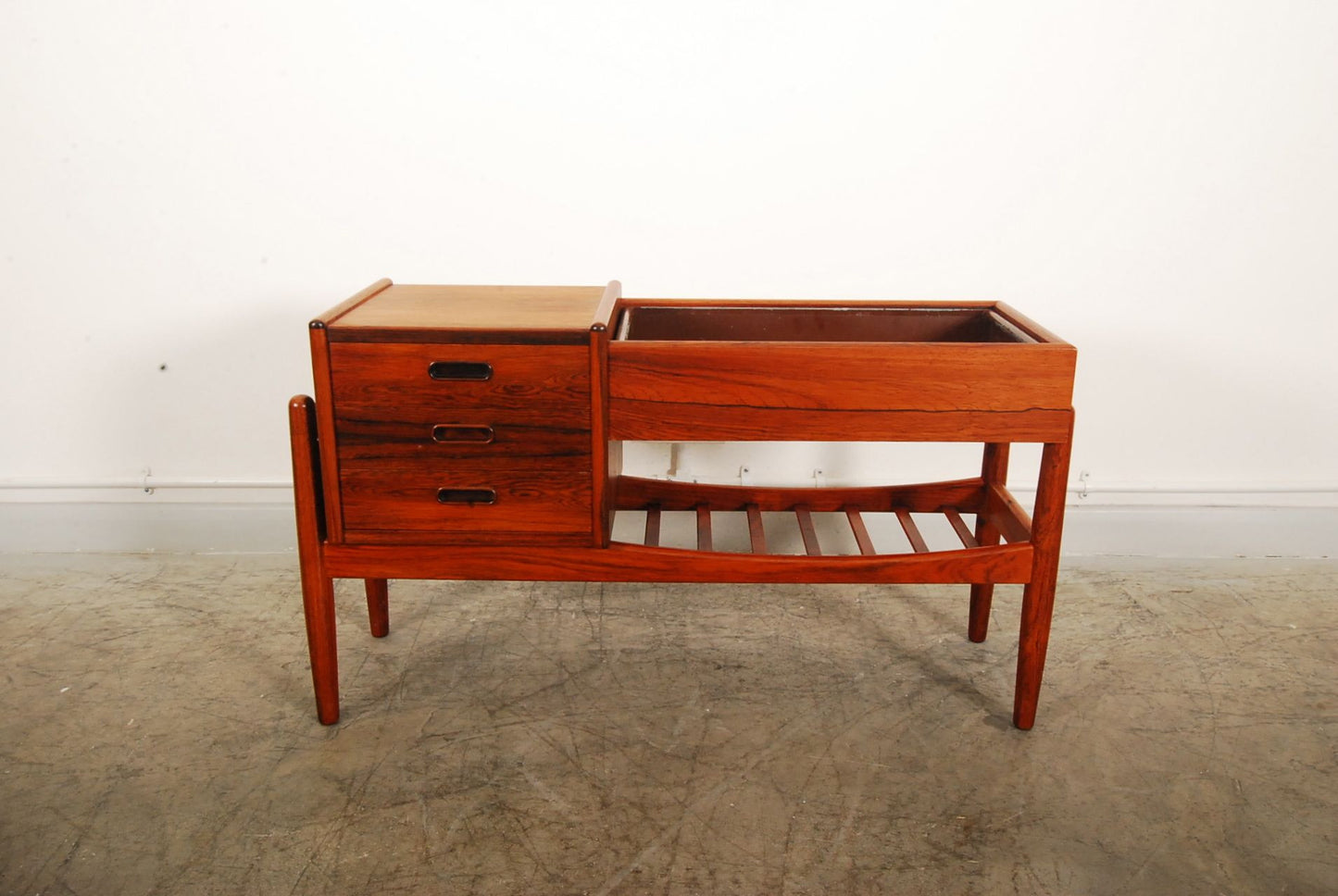 Rosewood planter / chest