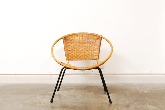 Rattan shell chair