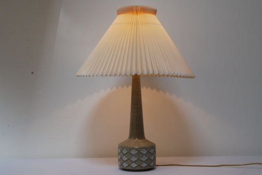 Table lamp by Per and Annelise Linnemann-Schmidt for Palshus.