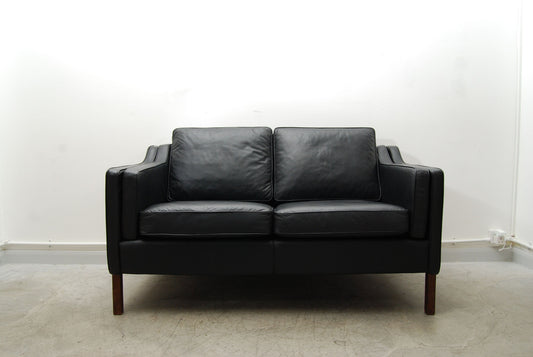 Two seat leather sofa in style of Mogensen