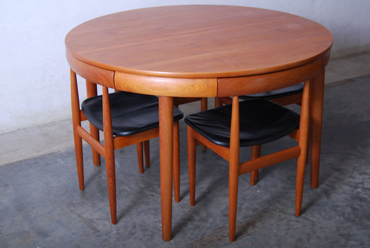 Dining set by Hans Olsen