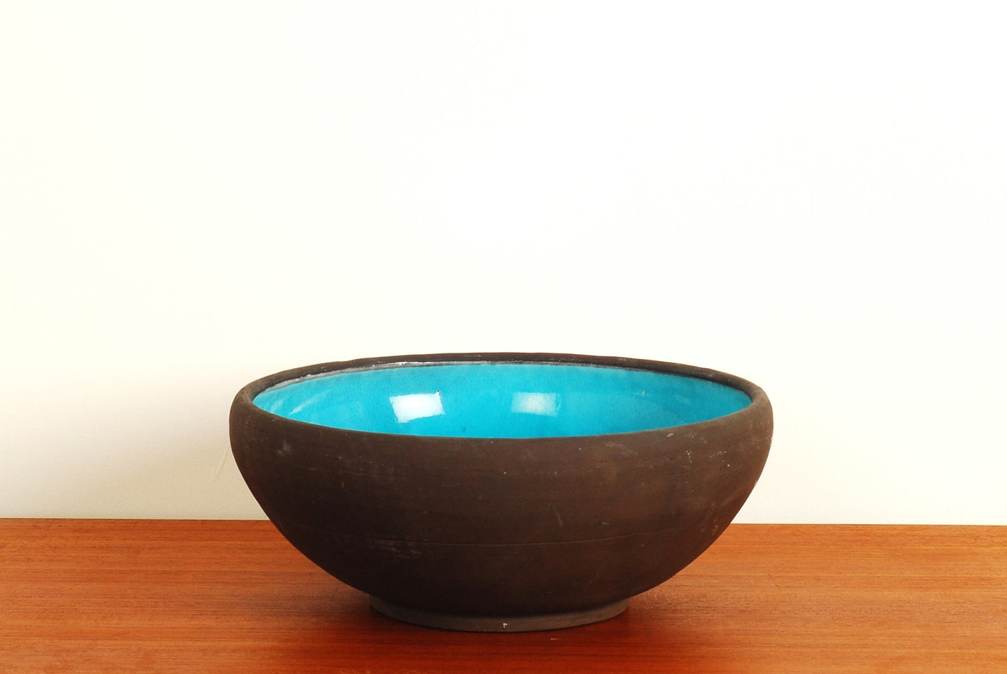 Stoneware bowl by OSA Keramik