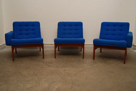 Modular two or three seat sofa by GjerlÌüv Knudsen