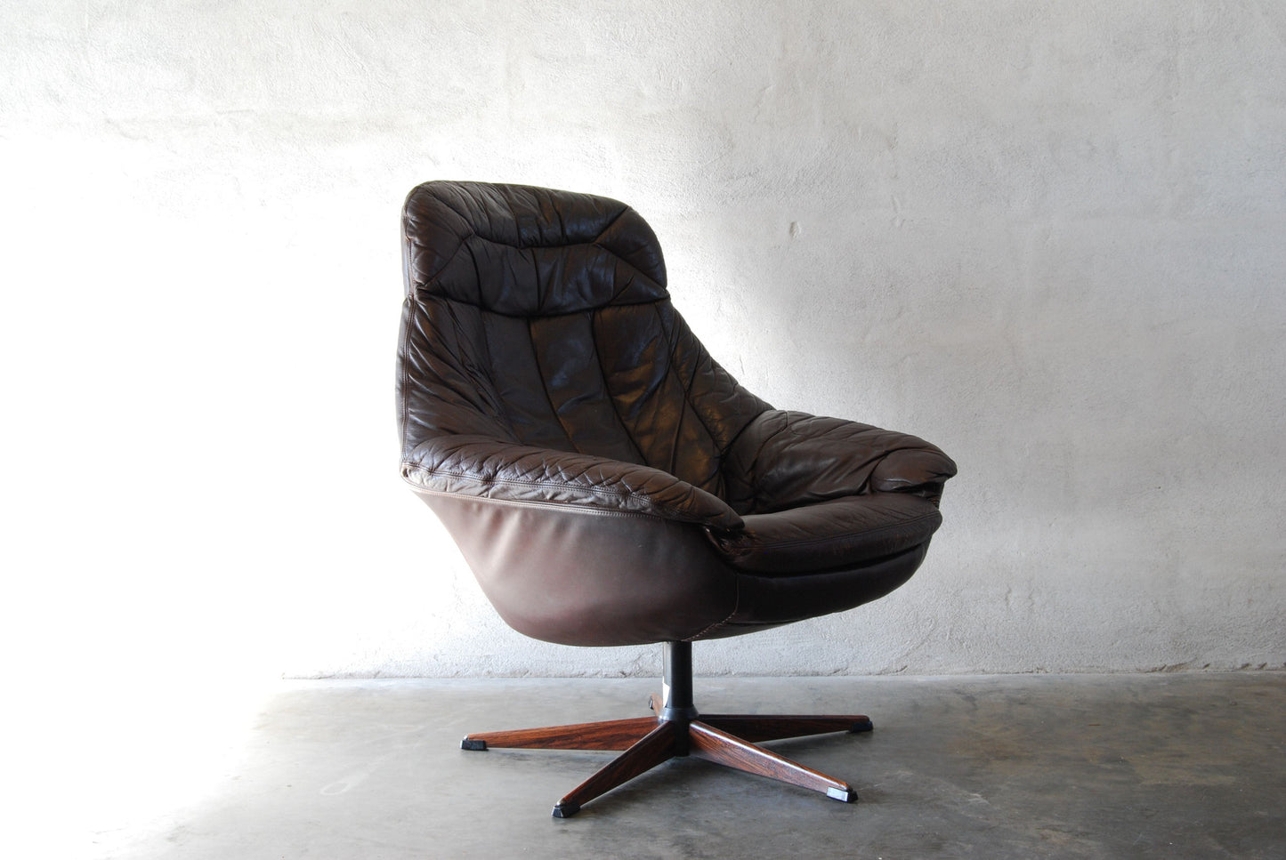 Lounge chair by H.W. Klein on swivel base