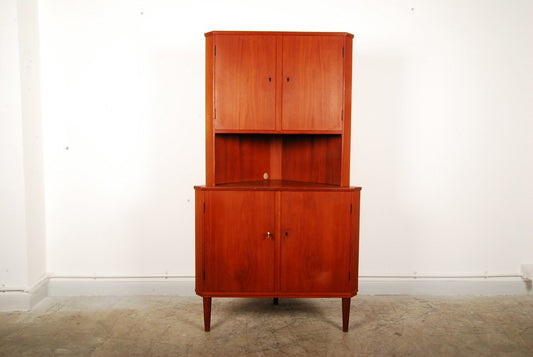 Teak corner unit