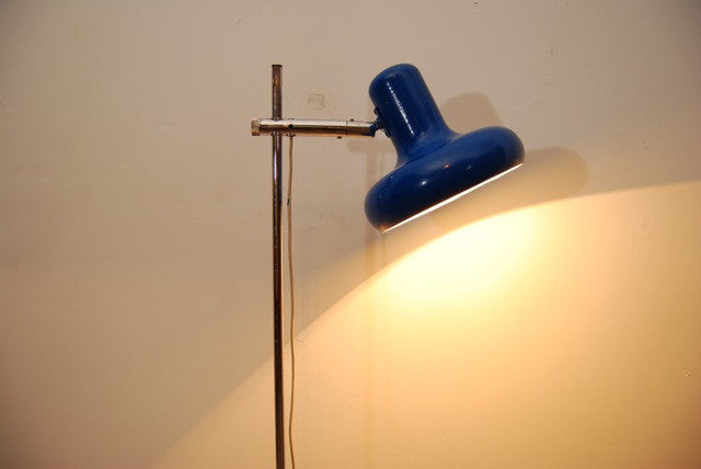 Floor lamp with royal blue shade