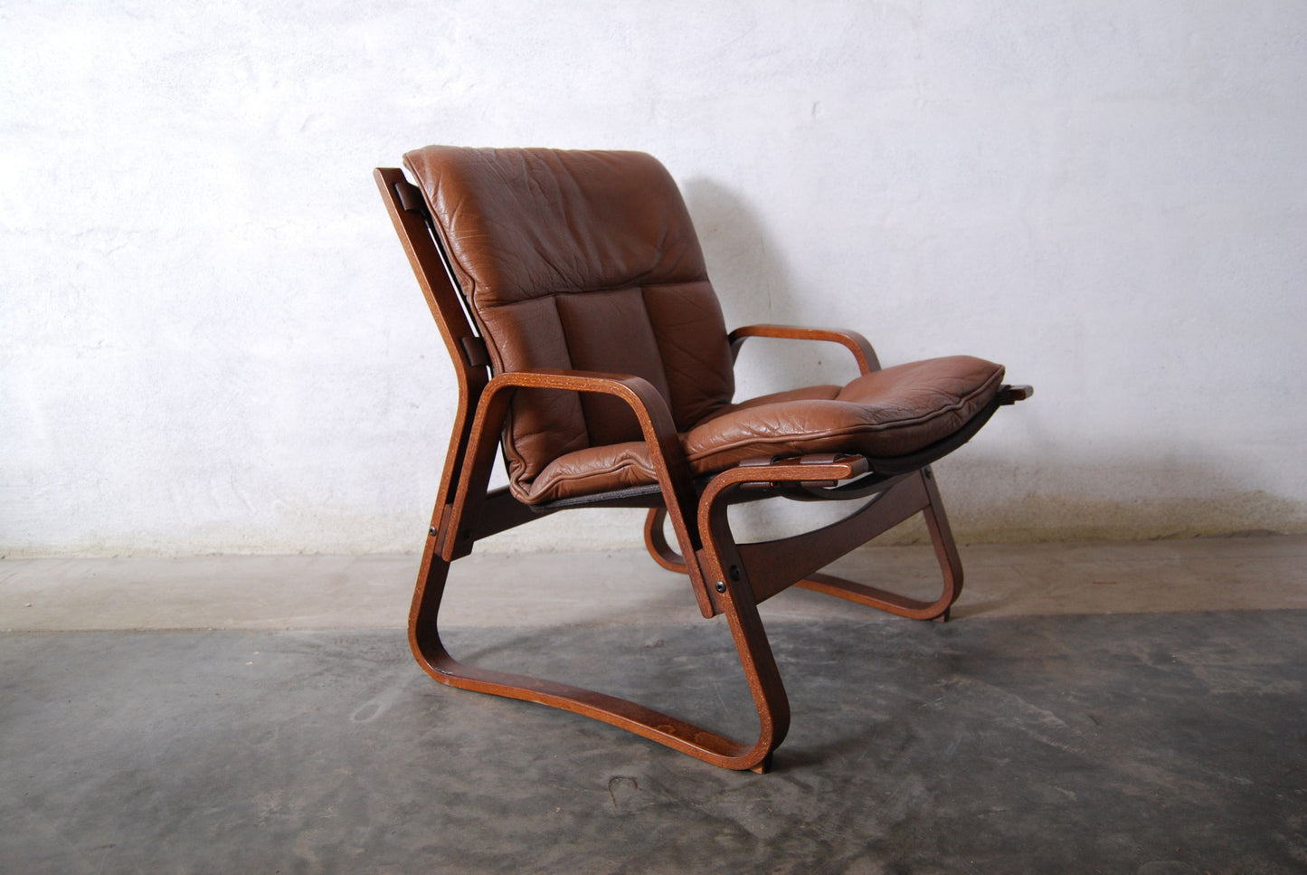 New price: Norwegian lounge chair