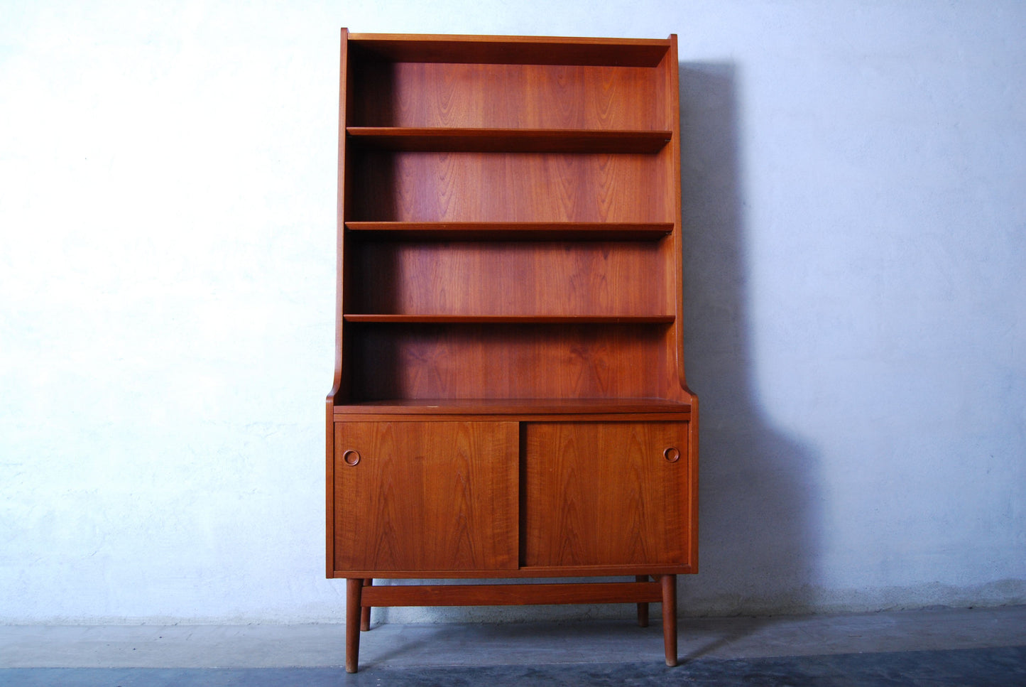 Bookshelf/storage unit
