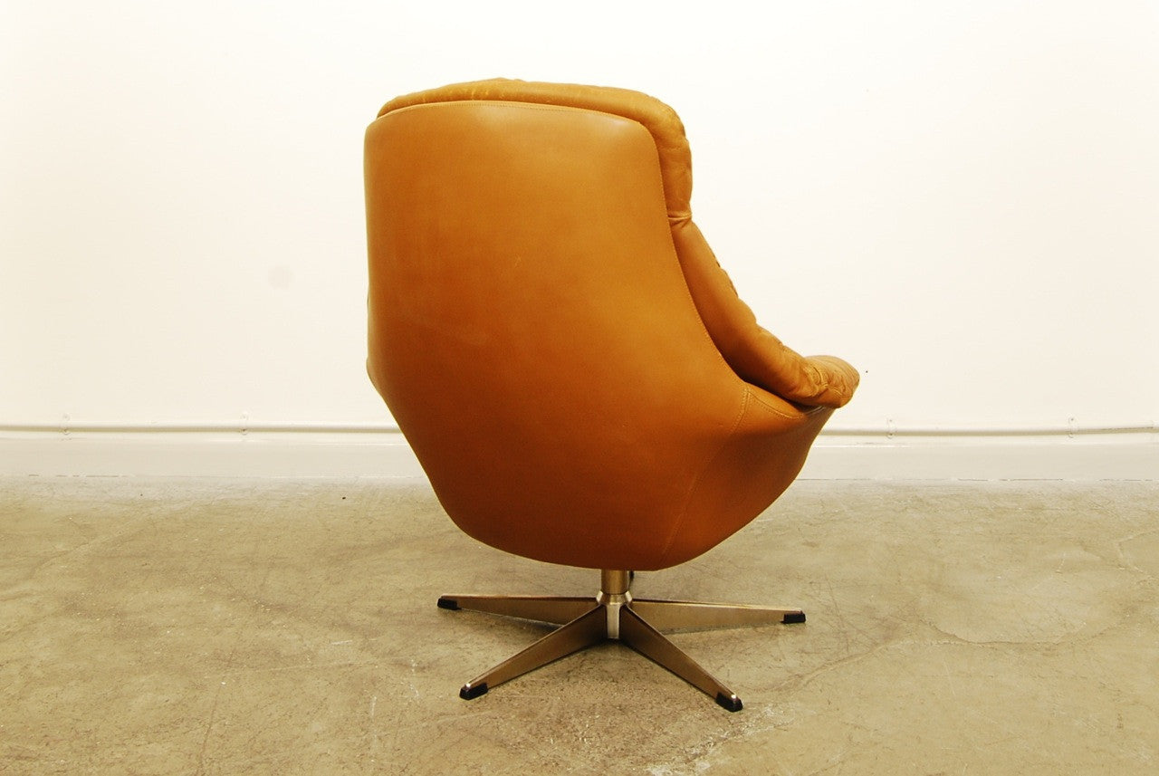 Bucket chair by H.W. Klein