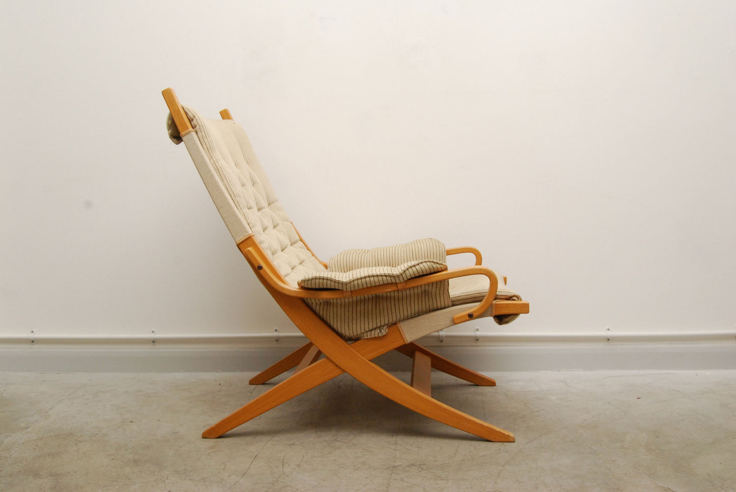 Swedish/Finnish lounge chair