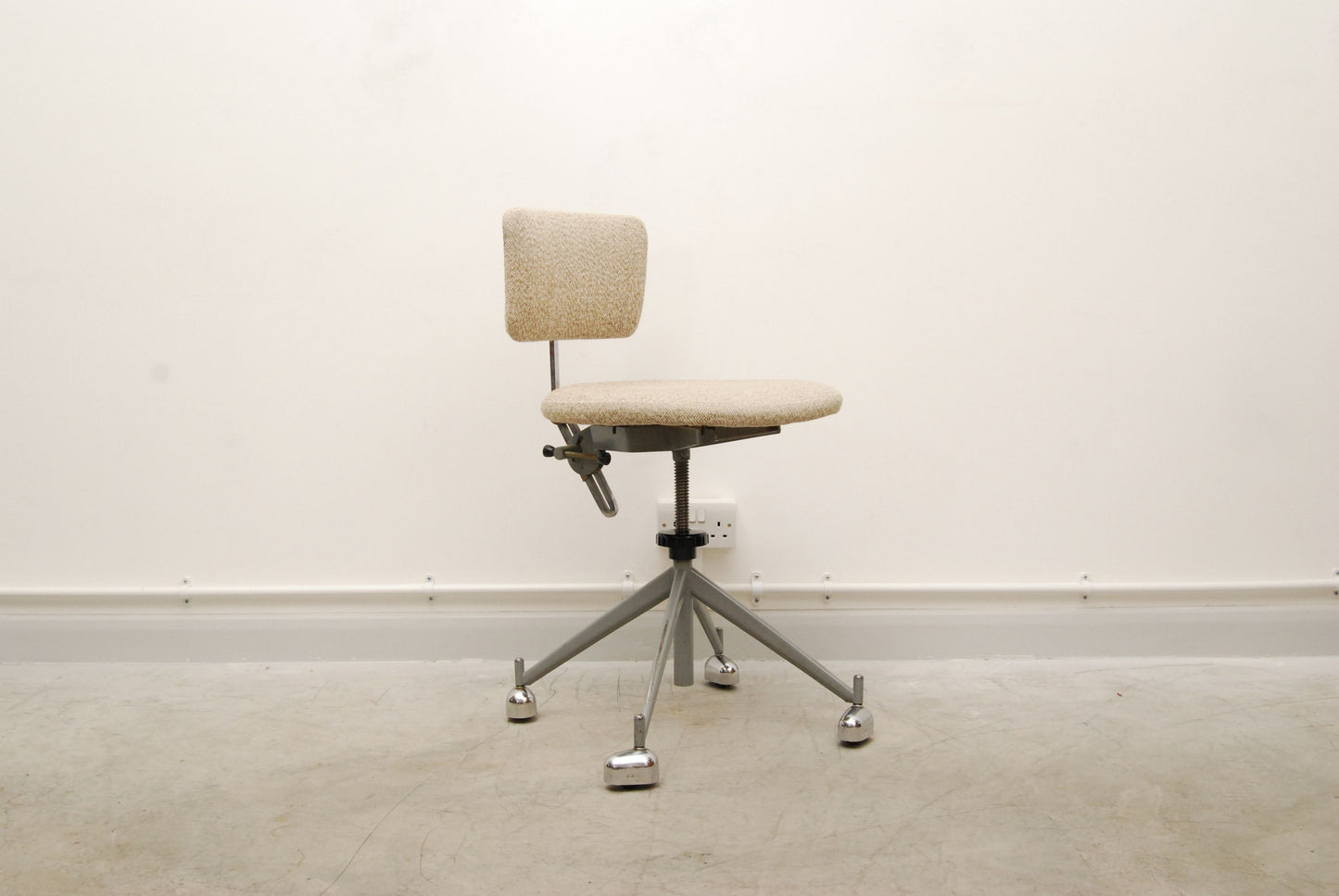 Desk/work chair by KEVI