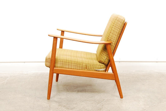 Oak framed lounge chair