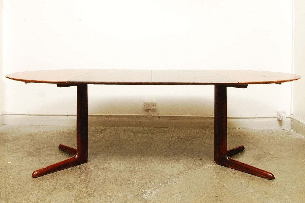 Rosewood dining table by Niels Møller