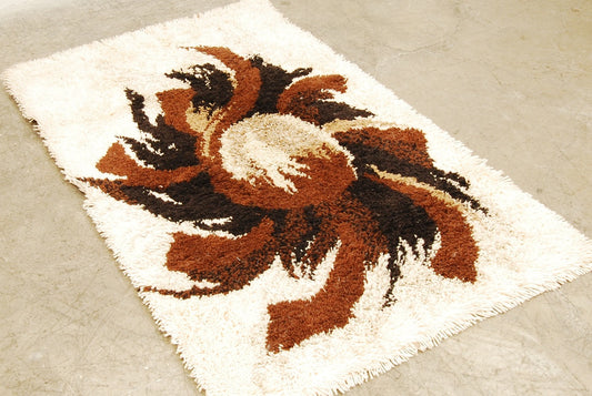 Vintage rug by Ege Rya