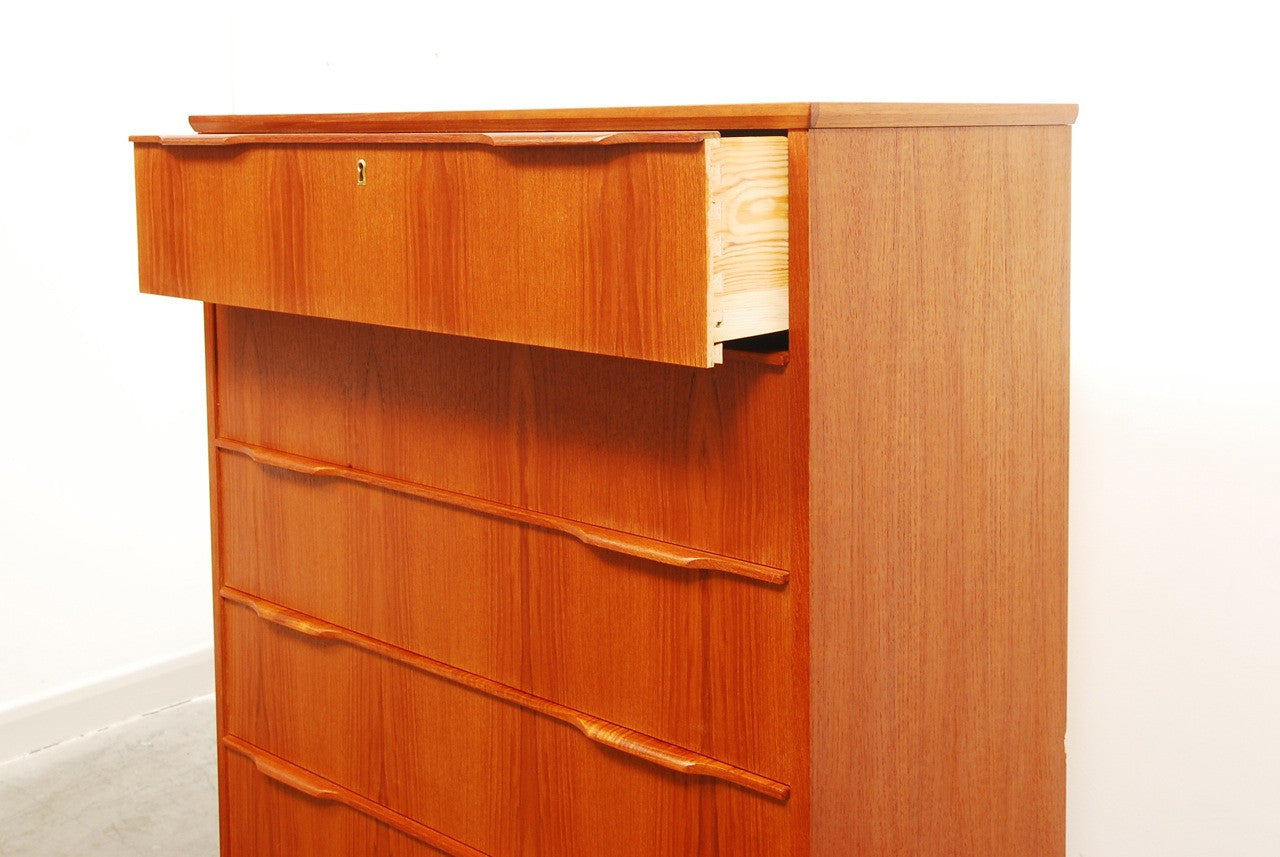 Chest of five drawers