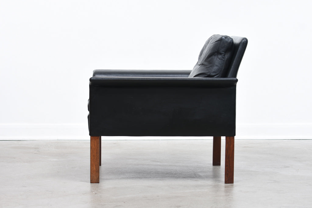 Model 500 leather lounger by Hans Olsen
