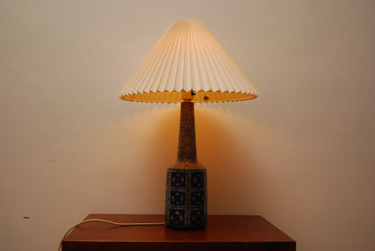 Crackleware ceramic table lamp