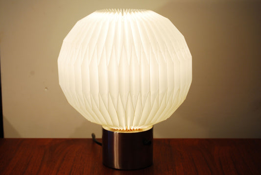 Le Klint table lamp