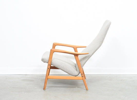 Reclining lounger by Alf Svensson