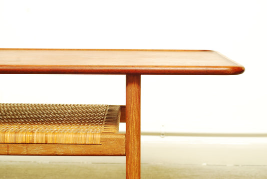 AT-10 Hans Wegner for Andreas Tuck