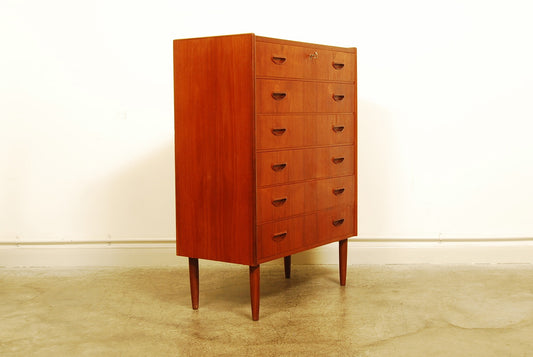 Chest of six drawers by Groth Møbelfabrik