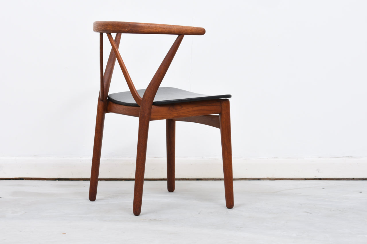 Six available: Model 225 dining chair by Henning Kjærnulf