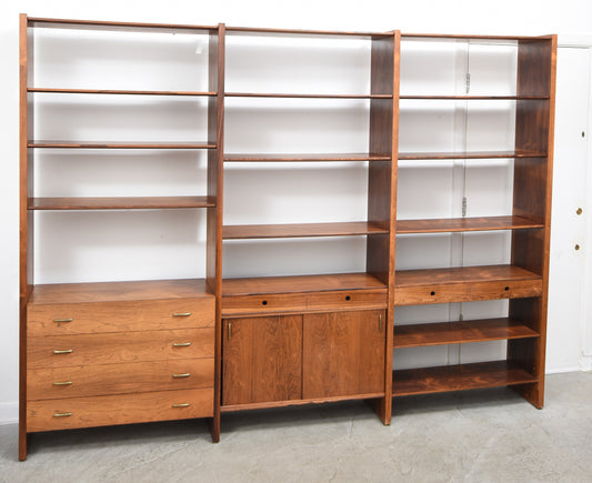 Freestanding shelving system in rosewood