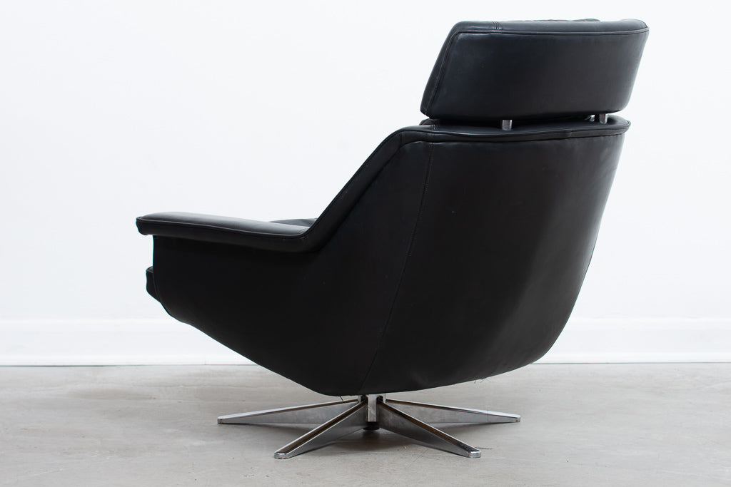 Leather lounger by Werner Langenfeld