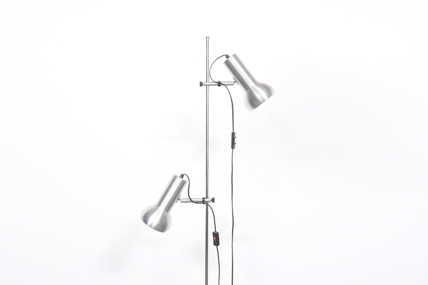 Tall adjustable floor lamp