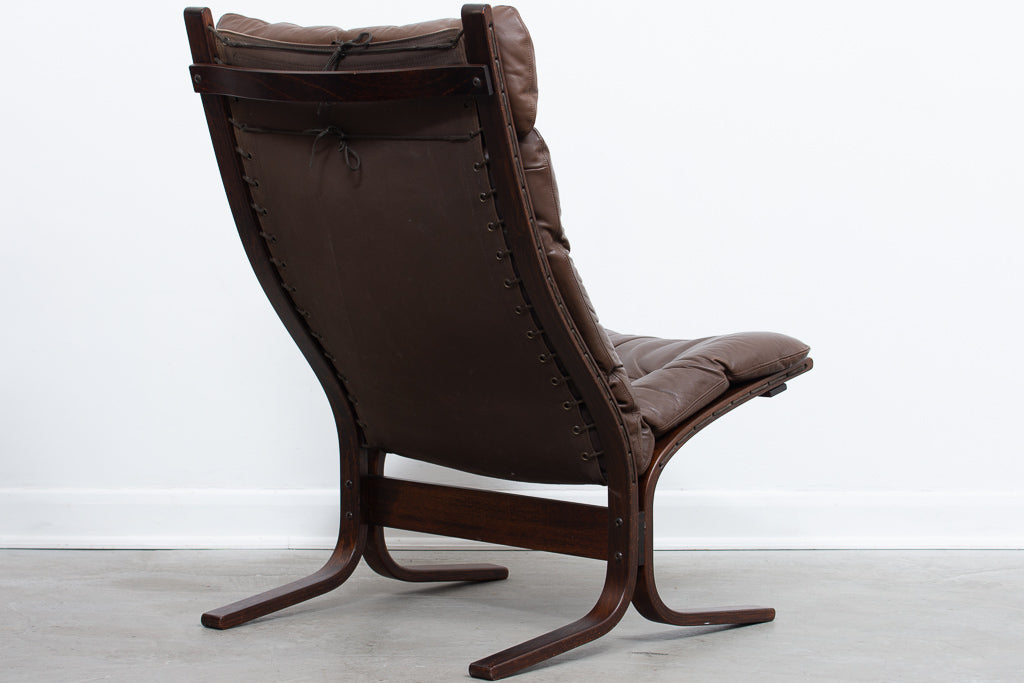 Siesta chair + foot stool by Ingmar Relling