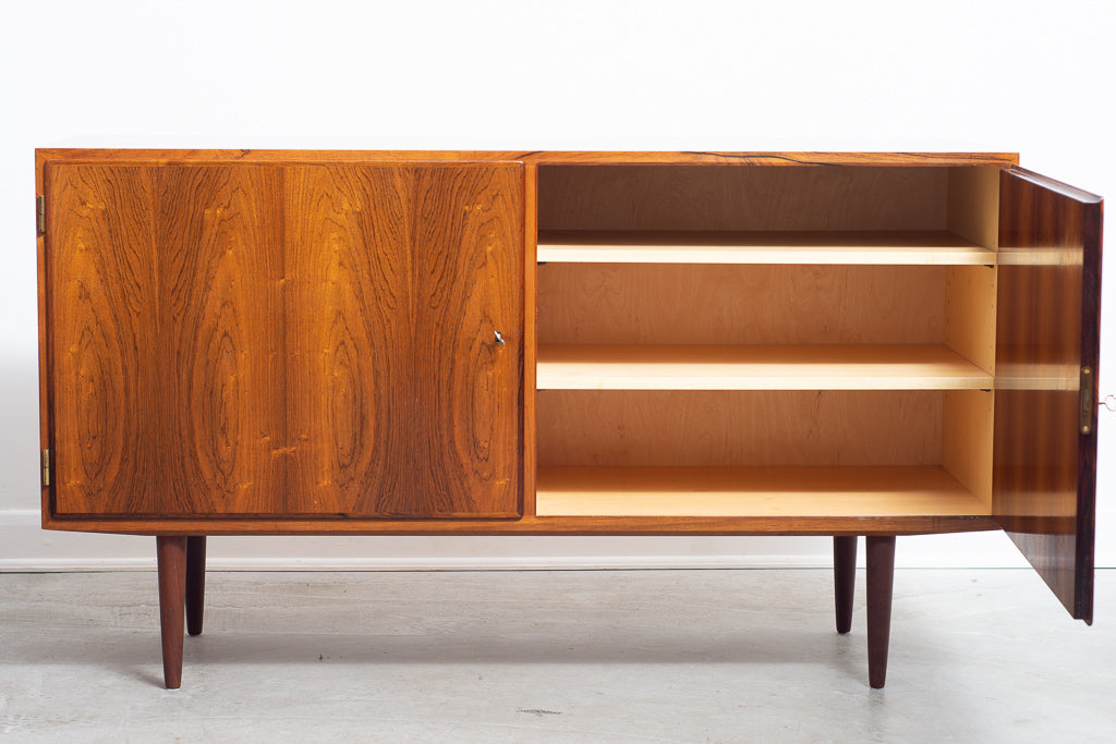 Rosewood sideboard by Poul Hundevad