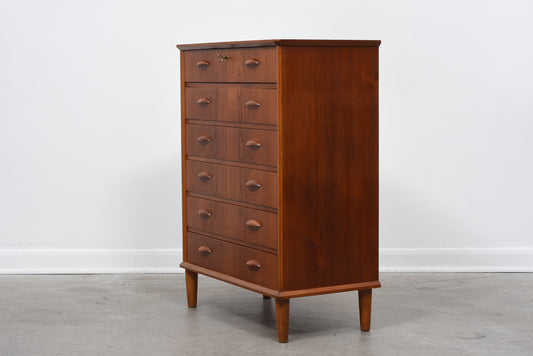 1950s chest of drawers in teak