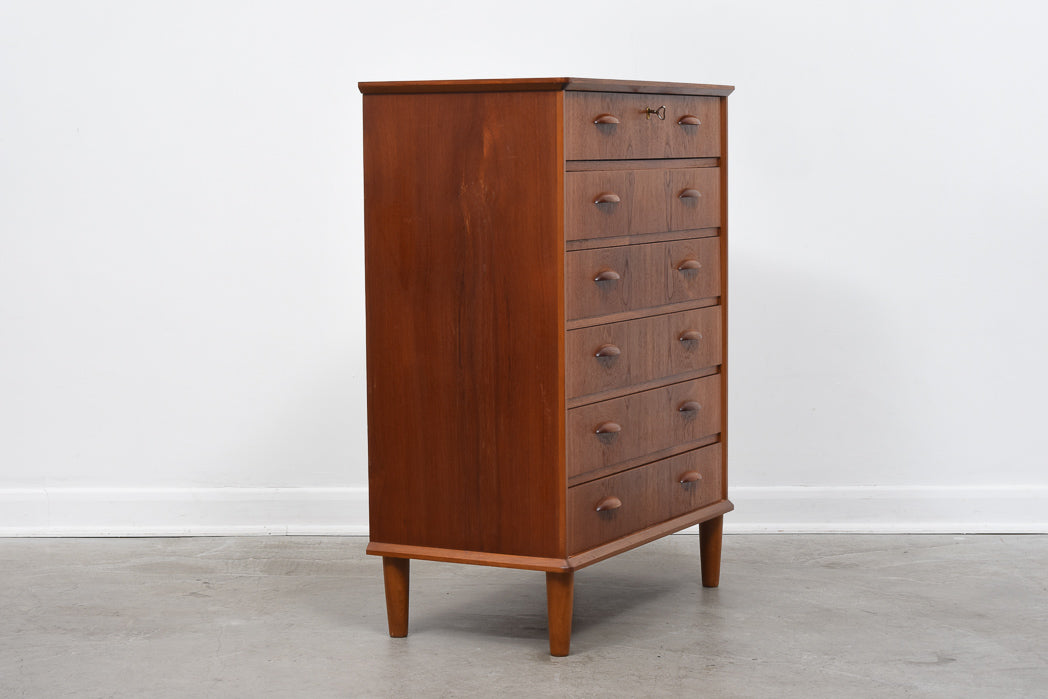 1950s chest of drawers in teak
