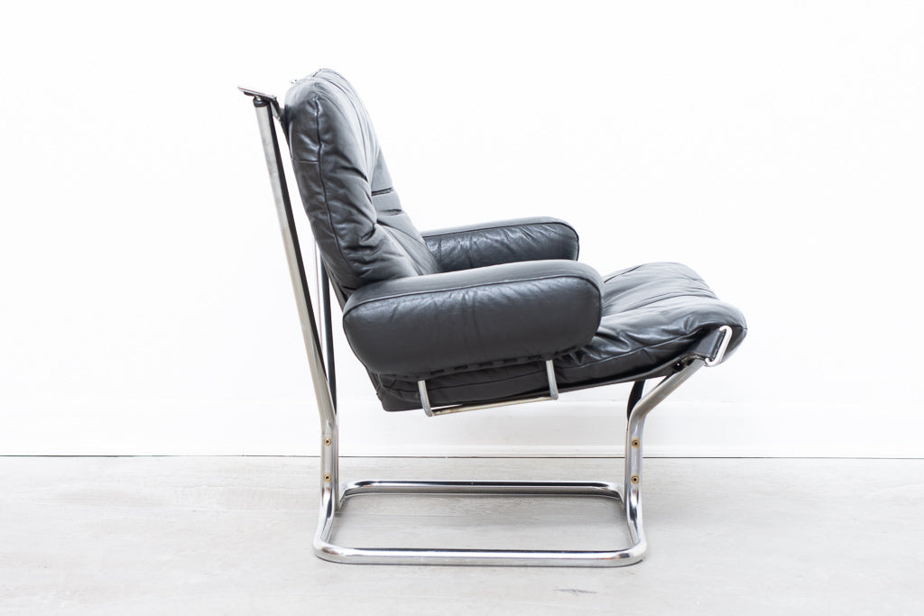 1960s Norwegian leather lounger