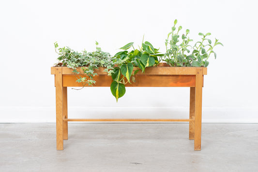 Vintage planter with copper liner