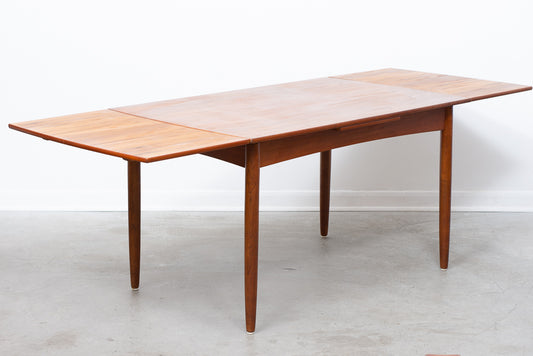 Extending Danish dining table no. 3