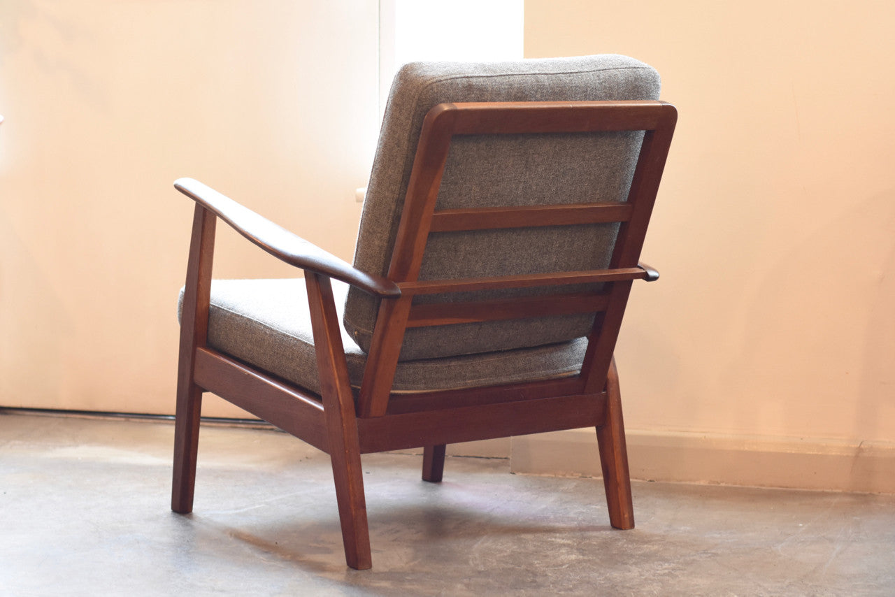 Just in: Teak + oak lounge chair