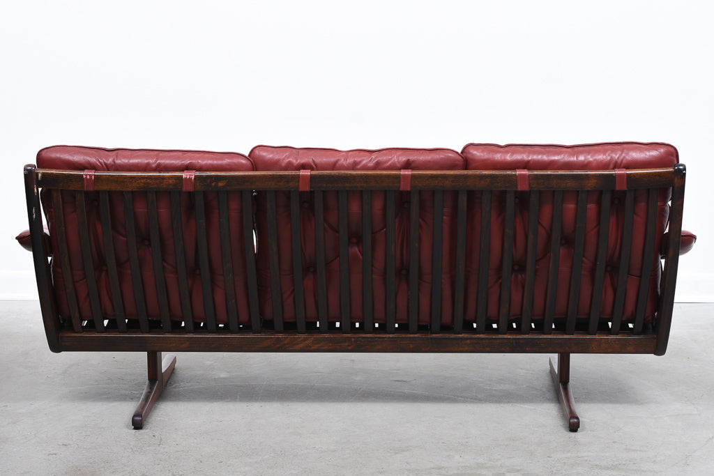 Norwegian leather sofa by Soda Galvano