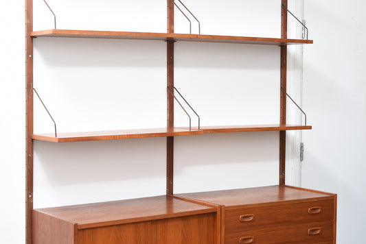 Modular shelving system in teak by P.S. Møbler