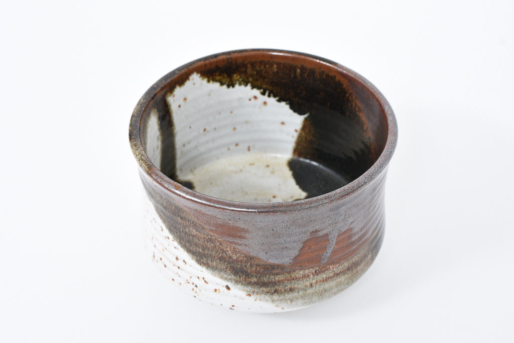 Decorative stoneware bowl by Jørgen Finn Petersen