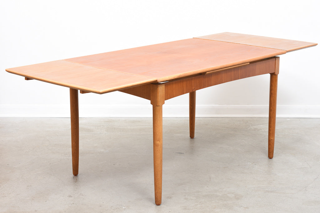 Extending 1960s Swedish dining table