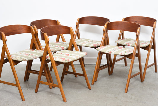 Set of six 1960s dining chairs with teak backs by Henning Kjærnulf