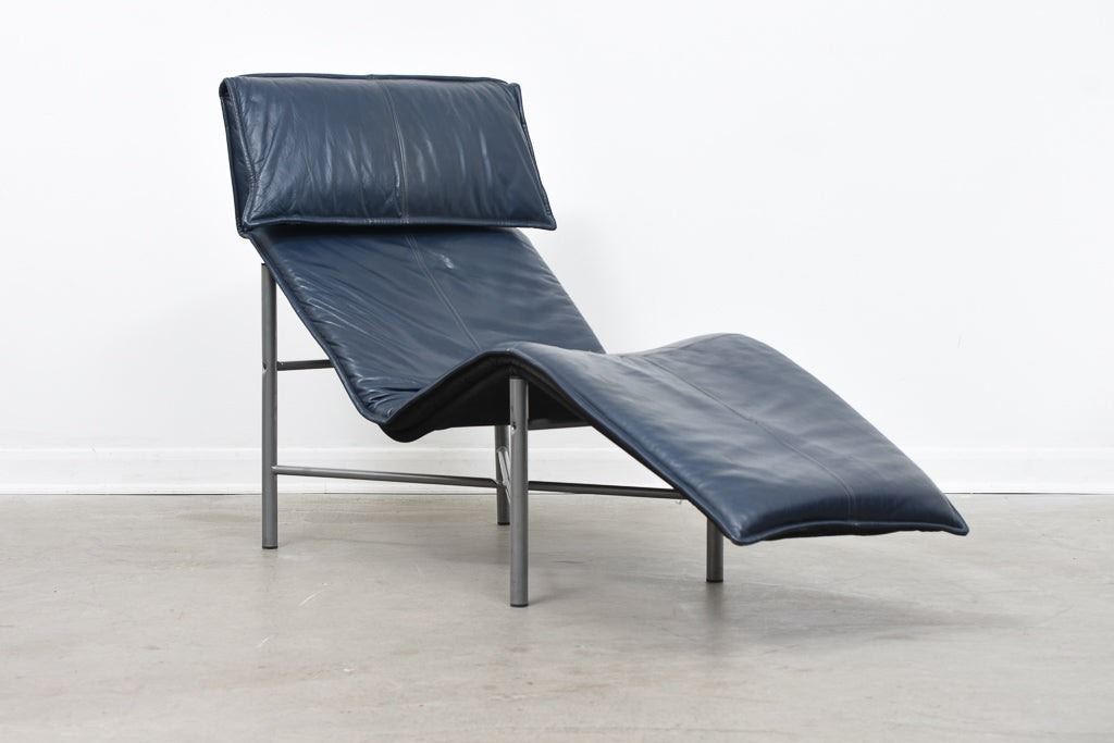 'Skye' chaise longue by Tord Björklund