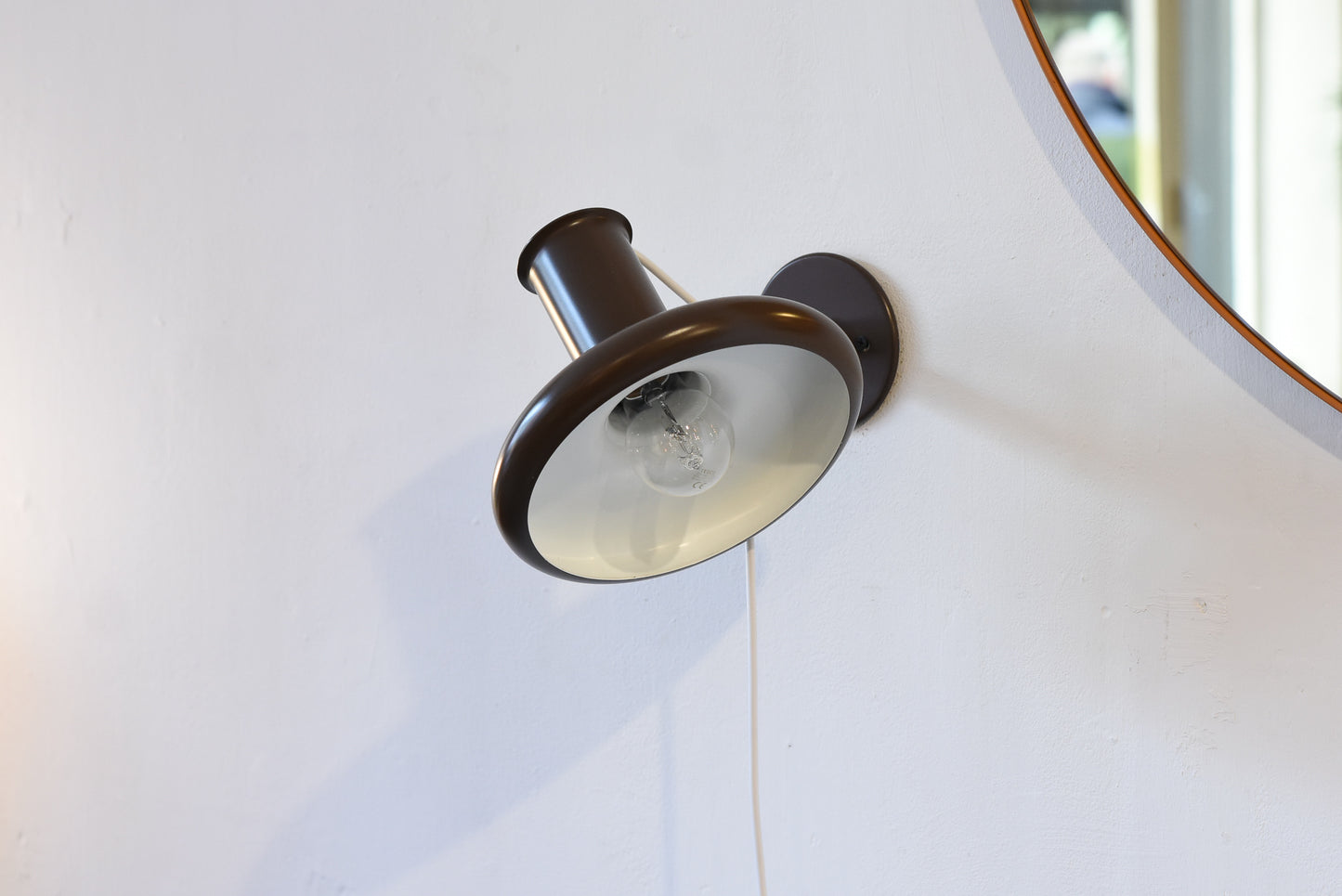 Optima wall light by Hans Due